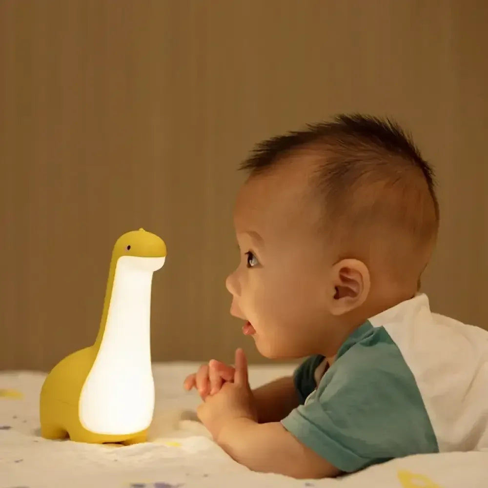 Dinosaur LED Night Light Dimmable Eye-Protection Lamp with 15-Min Timer - Green