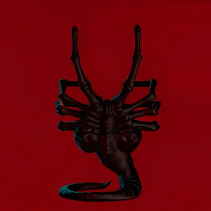 Alien Facehugger Phone Holder – 3D Sci-Fi Desktop Mobile Stand - 