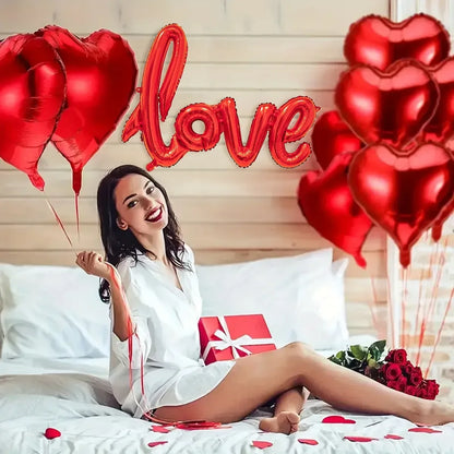 407pcs Love Balloon & Rose Petal Set Valentine's Anniversary Decoration - 