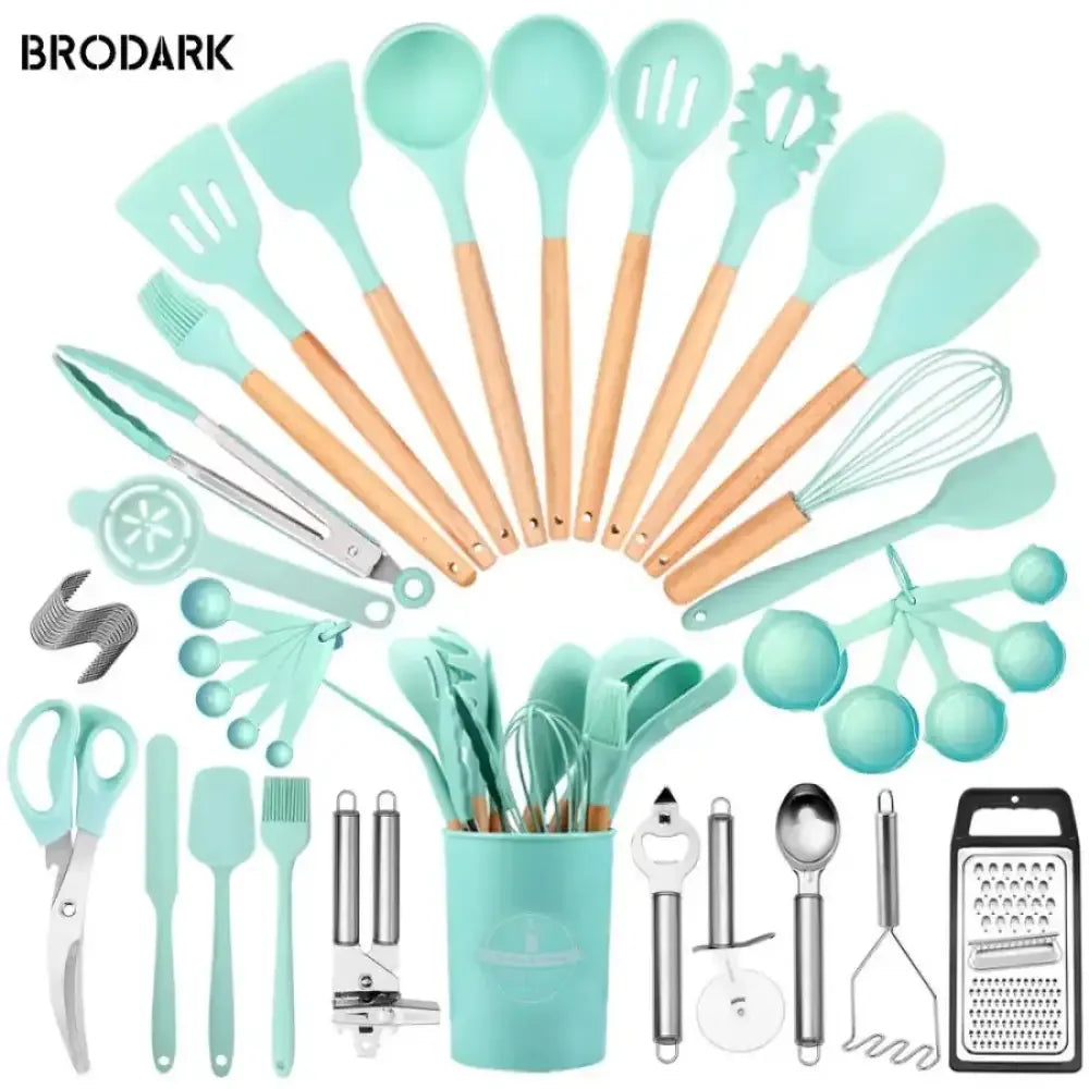 44-Piece Silicone Kitchen Utensil Set - green / United States