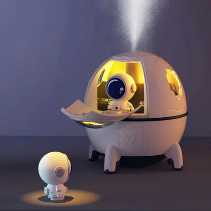 Astronaut Air Humidifier 220ml Portable Rechargeable Mist Diffuser & Light - White / USB plug