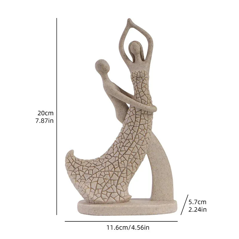Decorative sculpture of a cracked-patterned figure on a white background with measurements indicated.