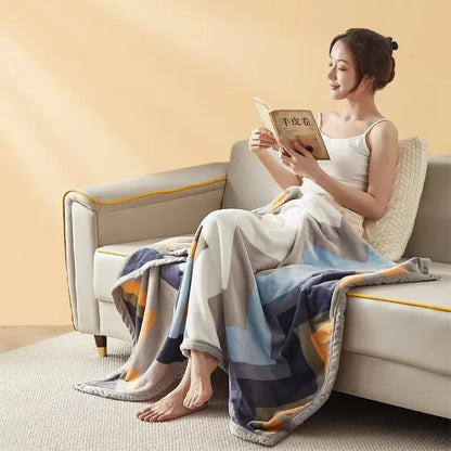 Extra Soft Thickened Flannel Blanket Cozy Air Conditioning & Nap Throw - 100x140cm / Zigzag Pattern