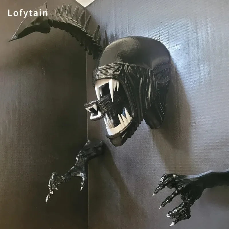 Alien Xenomorph Wall Sculpture – Sci-Fi Monster Breakthrough Wall Decor - 