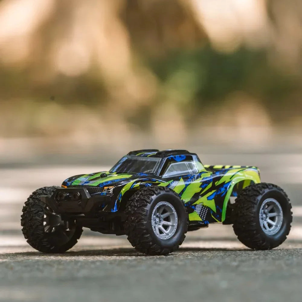 High-Speed RC Car 20km/h All-Terrain Electric Toy Racing Car - Green