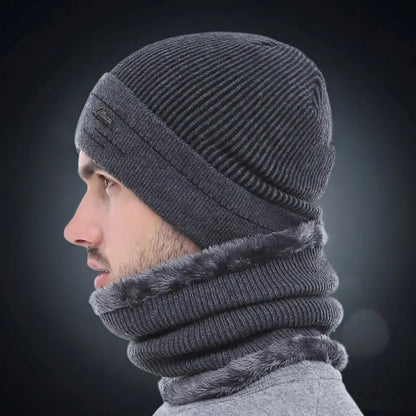 Knitted Beanie & Scarf Set – Fleece-Lined Winter Accessories