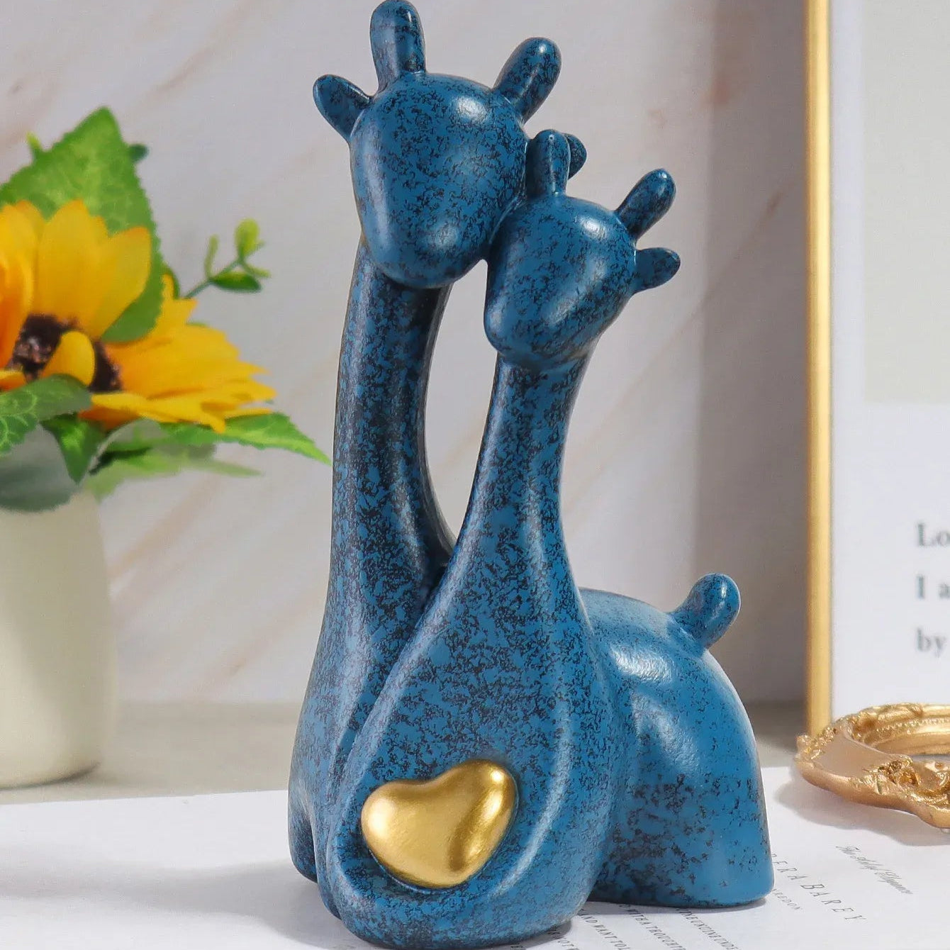 Romantic Couple Deer Statue – Resin Animal Sculpture Gift