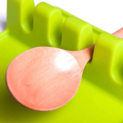 Silicone Utensil Rest – 4-Slot Spoon Holder with Drip Dish