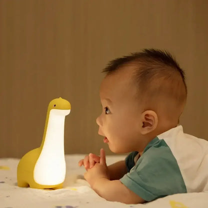 Dinosaur LED Night Light Dimmable Eye-Protection Lamp with 15-Min Timer - Green