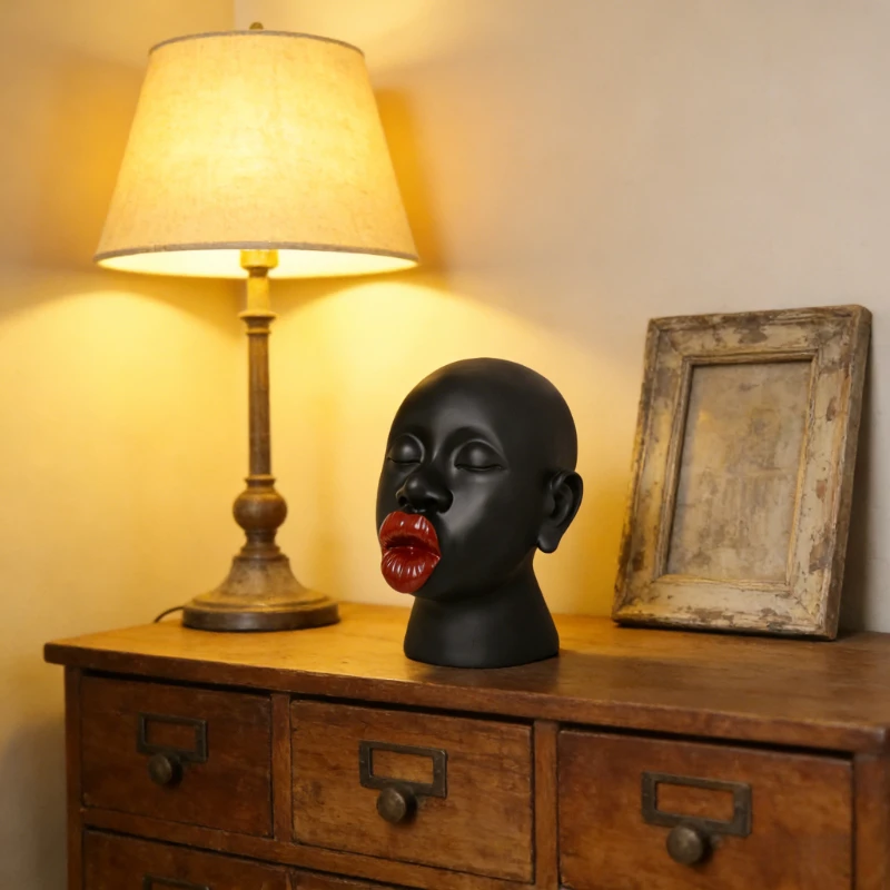 Modern Red Lip Lady Head Sculpture – Resin Art Decor