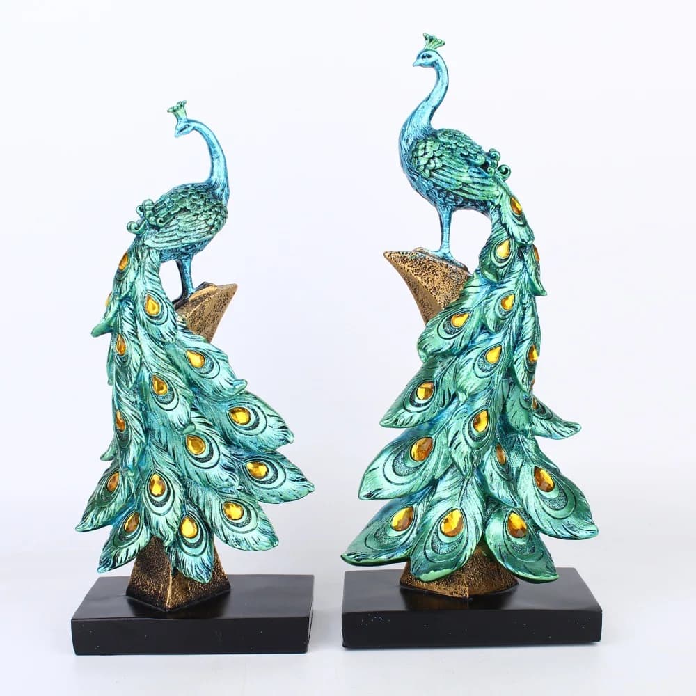 Luxury Peacock Statue Set – Elegant Resin Peacock Home Decor Ornaments