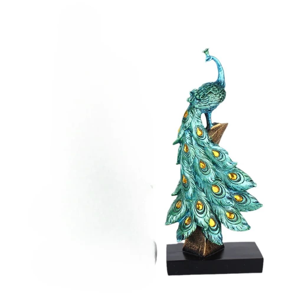 Luxury Peacock Statue Set – Elegant Resin Peacock Home Decor Ornaments