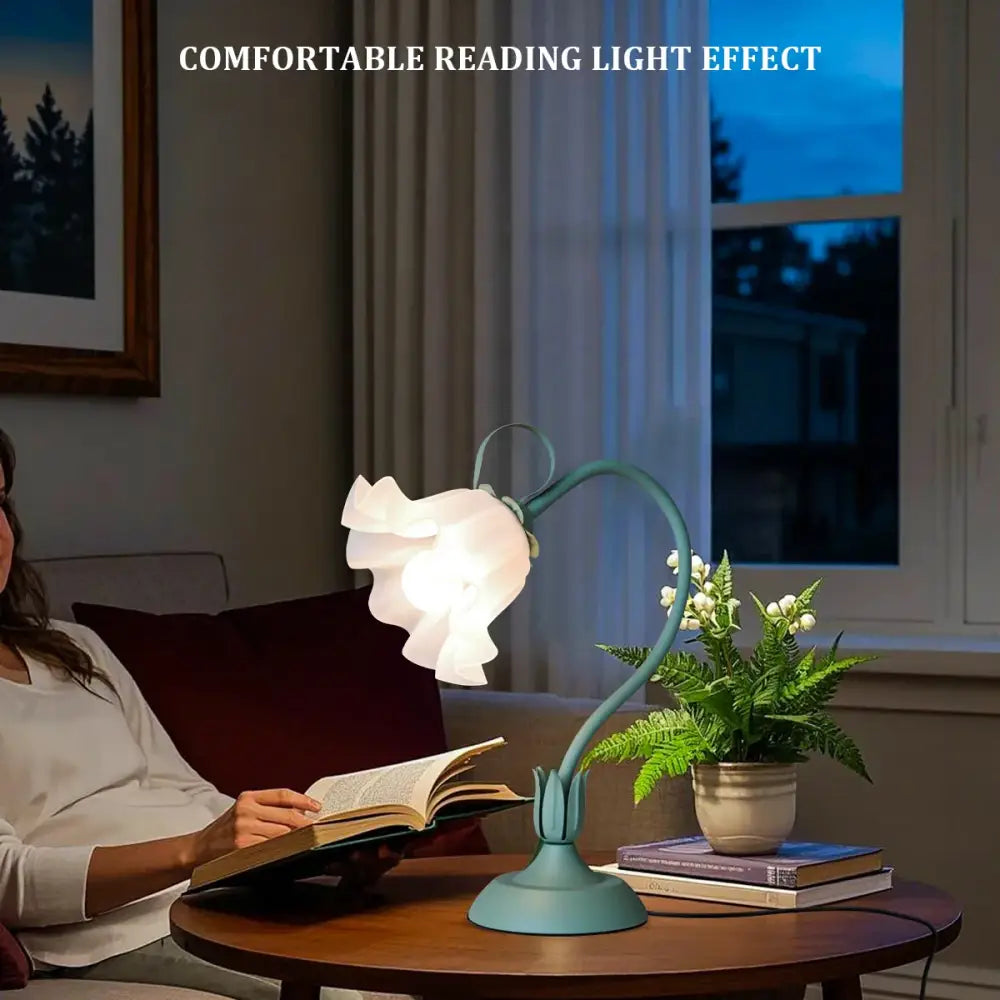 Green Vintage Flower Lamp 360° Adjustable LED Bedside Light with Three-Tone & Diamond Refraction