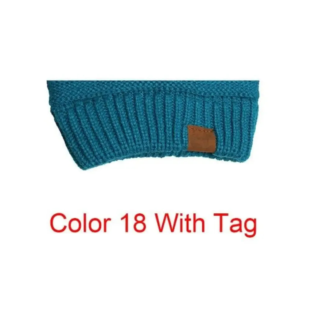Hightail Beanie Ponytail Cap - Turquoise / Have Tag