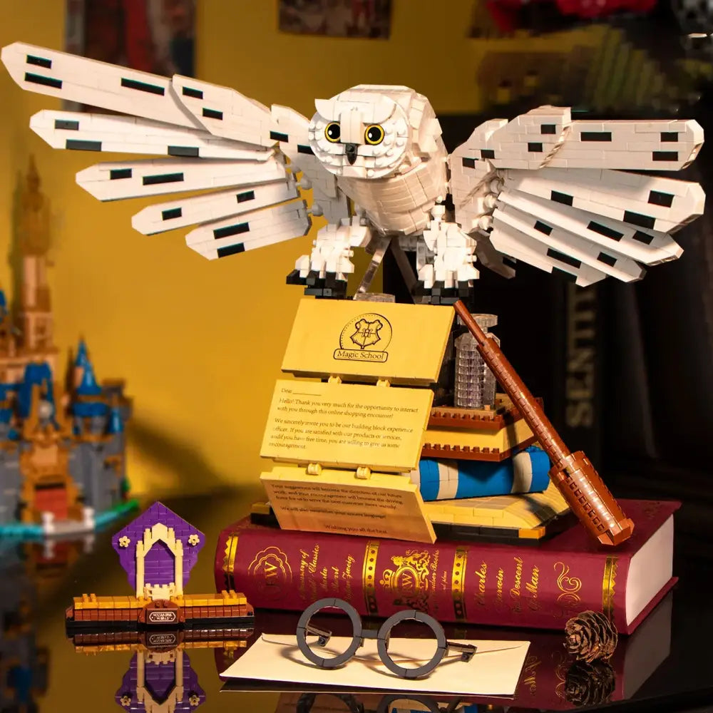 Owl Doctor Magic Book Building Blocks Animal Bird Model Bricks with Lights