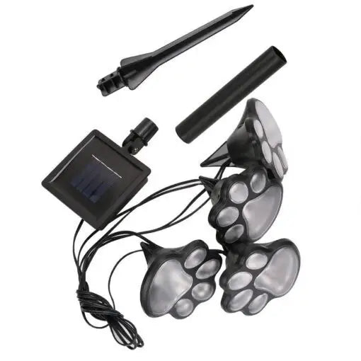 Solar Bear Claw Lawn Light