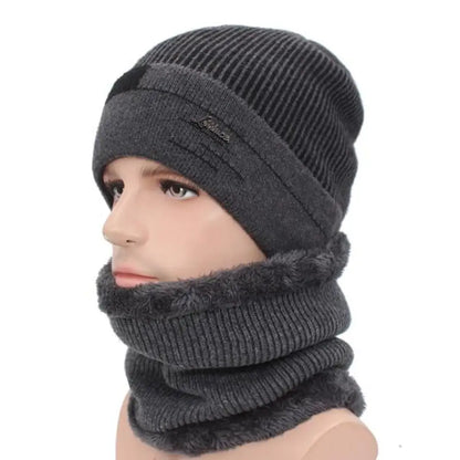 Knitted Beanie & Scarf Set – Fleece-Lined Winter Accessories