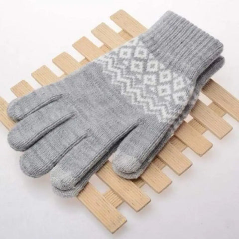 Winter touchscreen gloves color options and thermal fiber detail