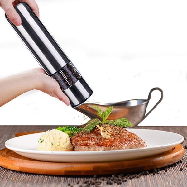Portable Handheld Pepper Grinder