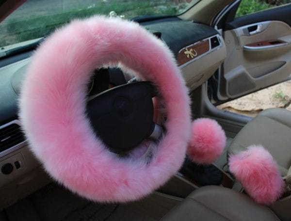 Fluffy Car Set - Image 5