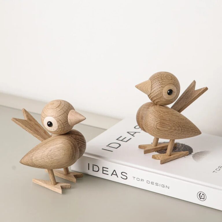 Nordic Style Oak Sparrow Figurine Wooden Dolls Lovely Nature Teak Wood Bird Figures - Image 2