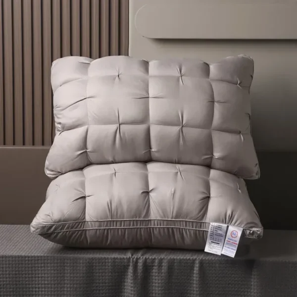 Luxurious High Quality Pillow - Image 3